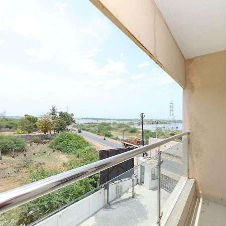 Oyo Flagship 14716 Omr Kelambakkam Hotell Chennai Eksteriør bilde