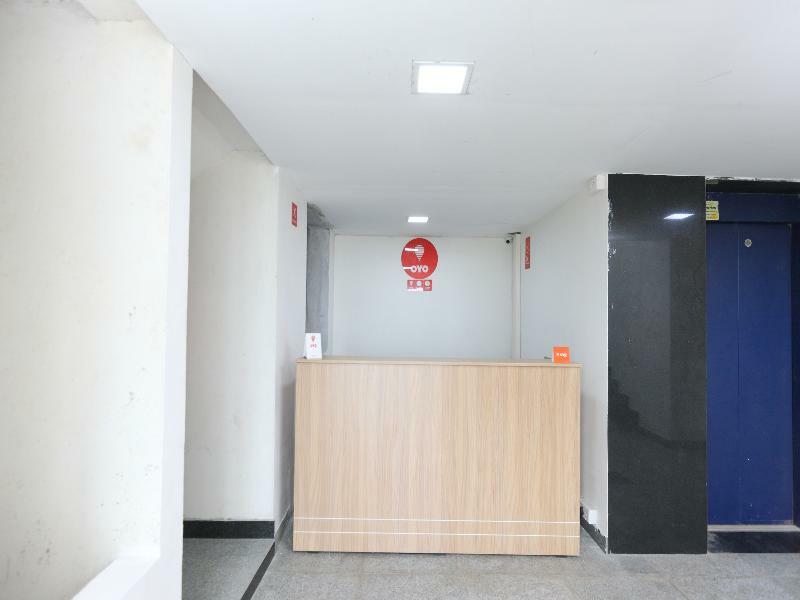 Oyo Flagship 14716 Omr Kelambakkam Hotell Chennai Eksteriør bilde