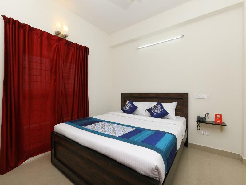 Oyo Flagship 14716 Omr Kelambakkam Hotell Chennai Eksteriør bilde