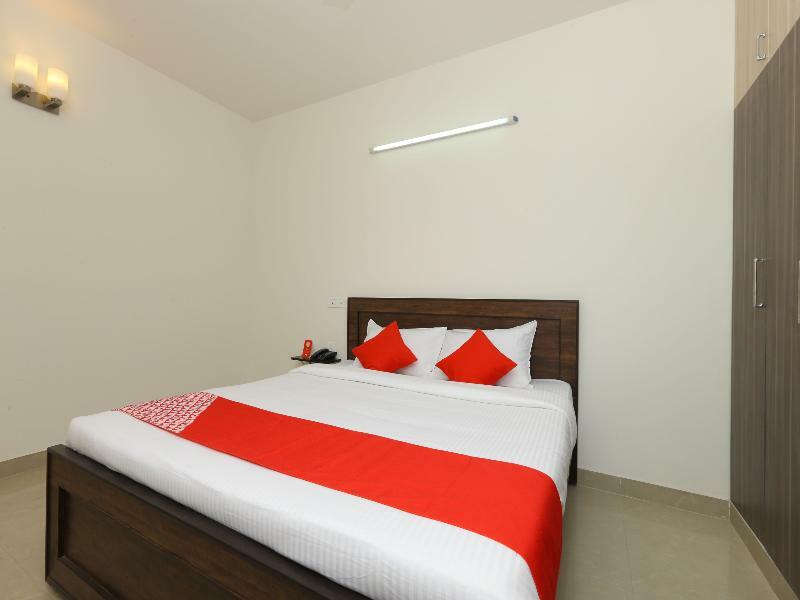 Oyo Flagship 14716 Omr Kelambakkam Hotell Chennai Eksteriør bilde
